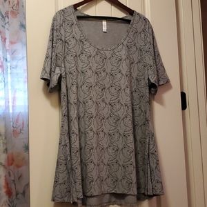 LuLaRoe Perfect Bear Pattern Shirt